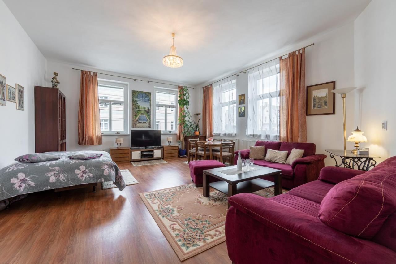 Apartment Kleopatra Карлови Вари Екстериор снимка
